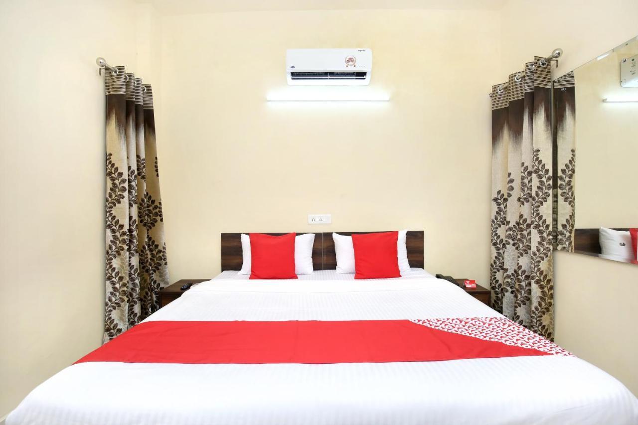 Oyo 16126 Aanantham Hotel Ludhiana Buitenkant foto